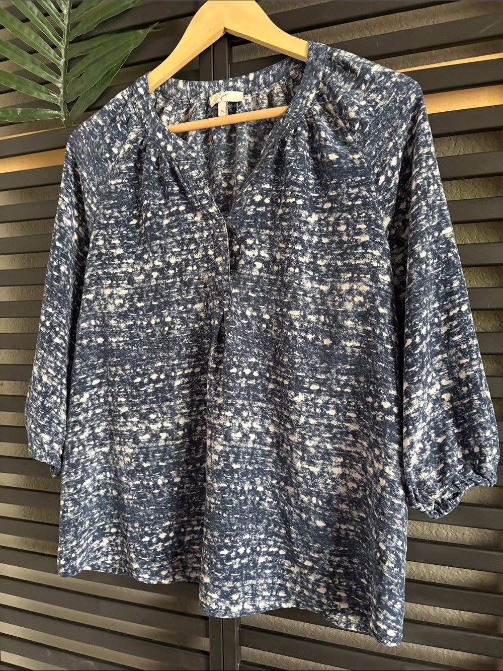 Joie Navy Speckled V-Neck Women's Blouse